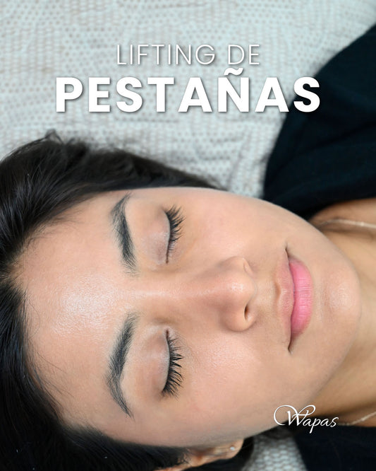Lifting de pestañas en Wapas GCC San Isidro, realce natural de la mirada con efecto curvado y definido.