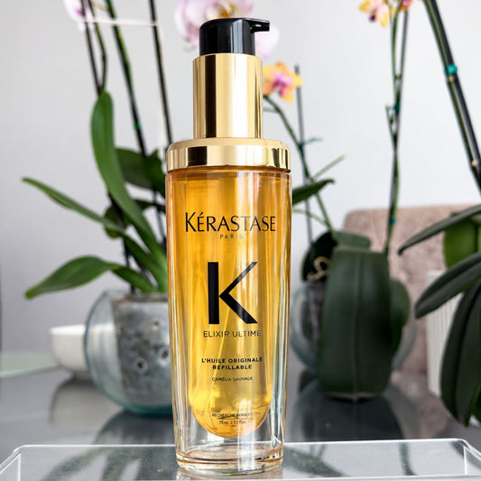 Aceite capilar Kérastase Elixir Ultime L'Huile Originale 75 ml para aportar brillo, suavidad y controlar el frizz.