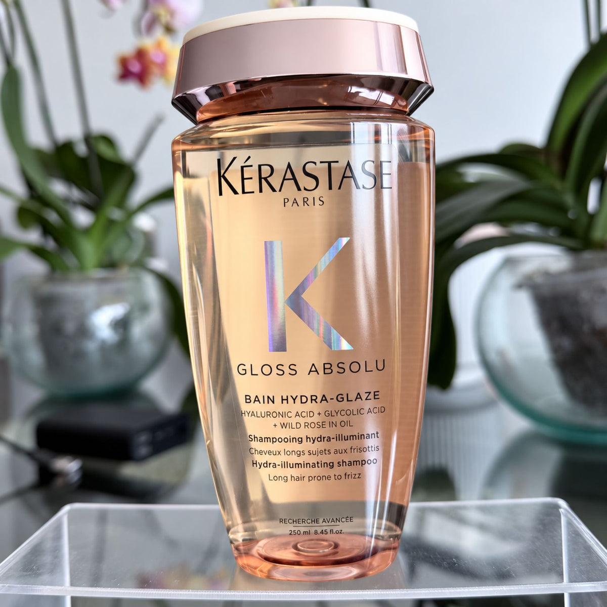 Shampoo Kérastase Gloss Absolu Bain Hydra-Glaze 250 ml del pack Navidad