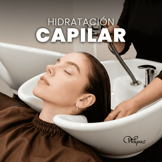 Hidratación capilar en San Isidro, Lima (Wapas Salón): tratamiento profesional en lavacabezas para rehidratar el cabello reseco y maltratado por sol, piscina o cloro, dejando suavidad y brillo.