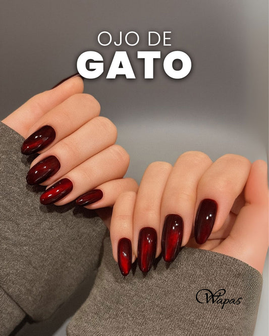Manicure ojo de gato Wapas Lima