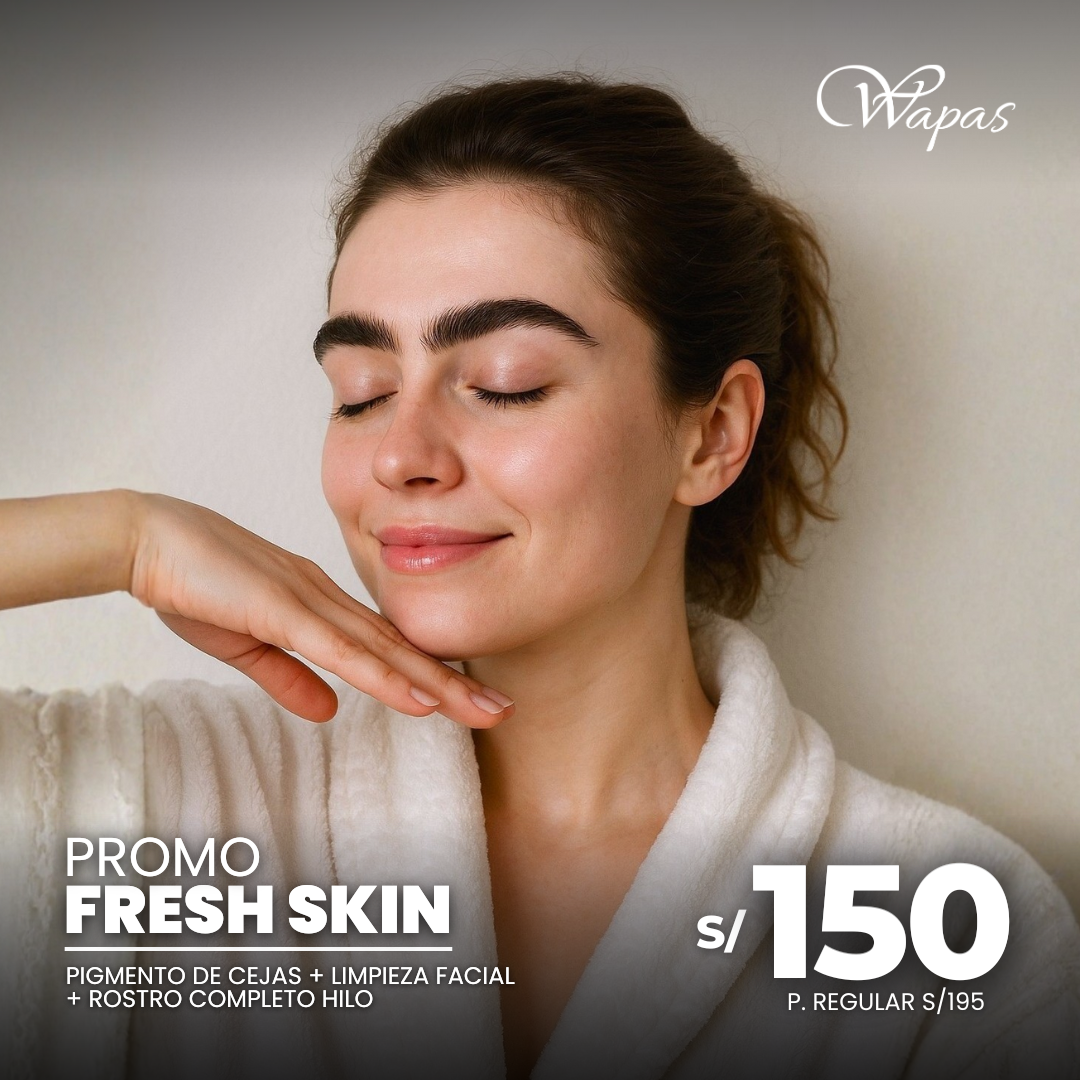 Mujer con piel limpia y cejas definidas tras el servicio Fresh Skin en Wapas GCC. Incluye limpieza facial, pigmento de cejas y rostro completo con hilo.
